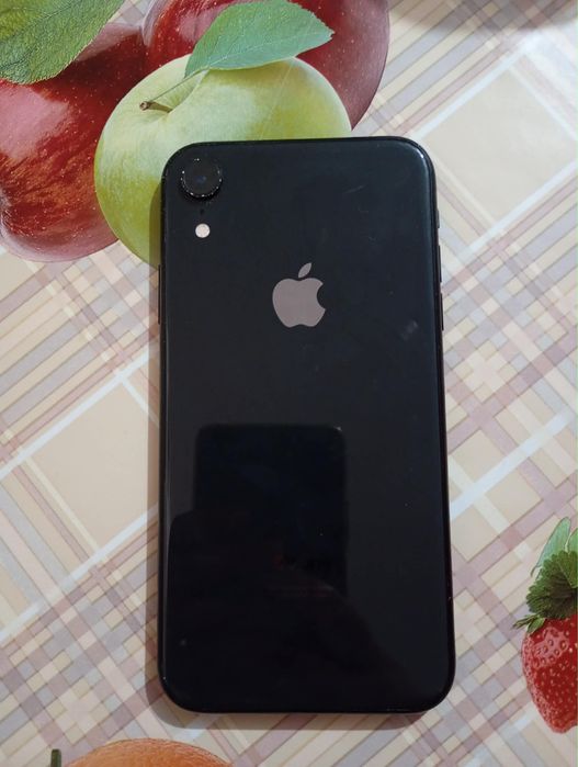 Vand iphone xr in state perfecta
