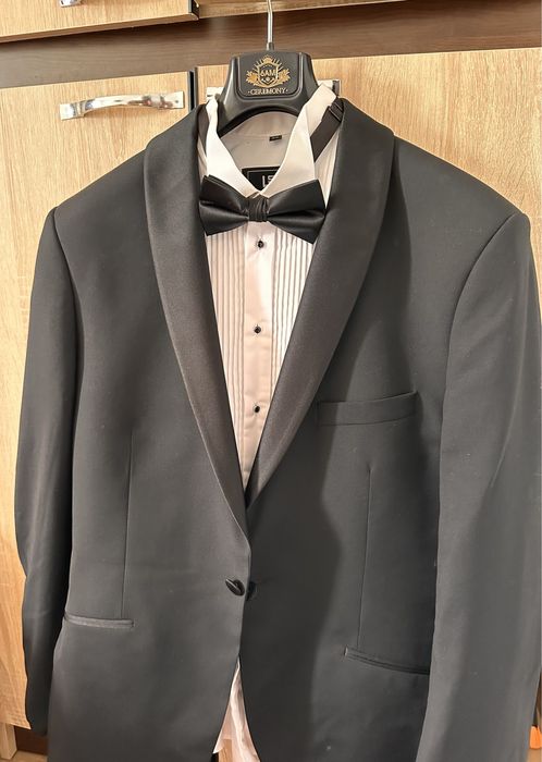 Costum ceremonie mire