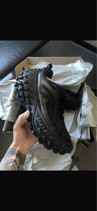 Balenciaga Defender кроссовки 43 размер