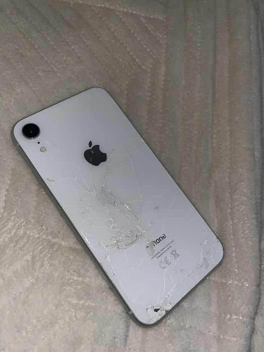 Айфон xr,продам срочно,пишите