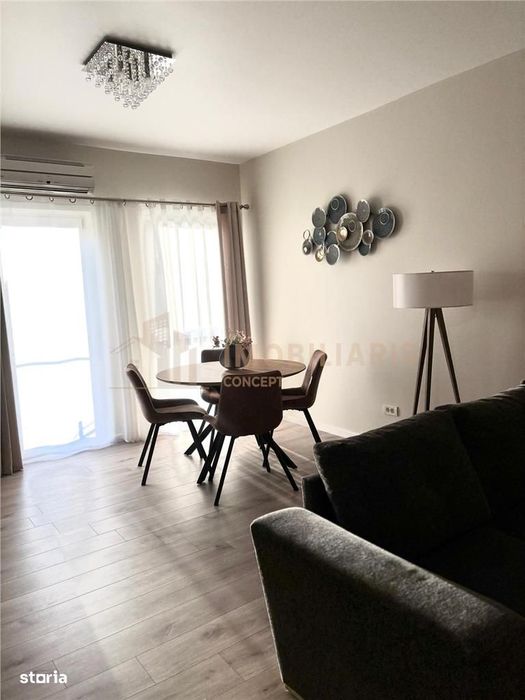 Apartament 2 camere cu curte proprie- Centrul Vechi, prima inchiriere