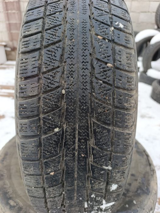 Продам пару 16 резины