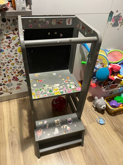 Learning tower / Inaltator /helper /Turn de Invatare tip Learning tower pentru Copii Suporto, Rol de Inaltator cu Treapta de urcare