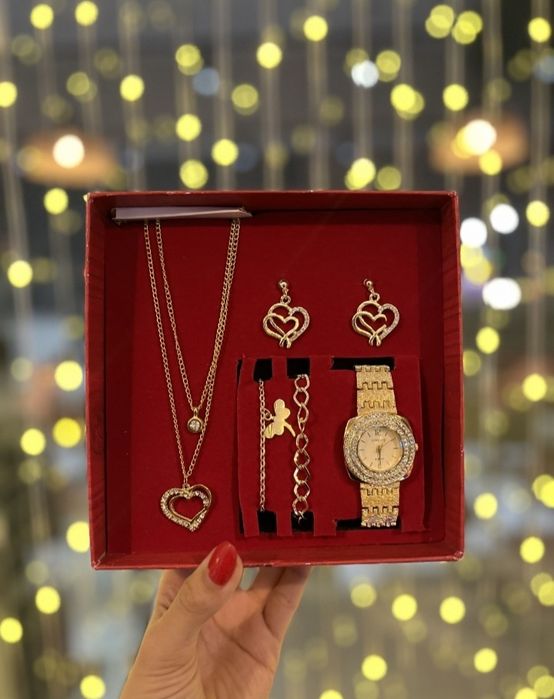 Стильный женский набор