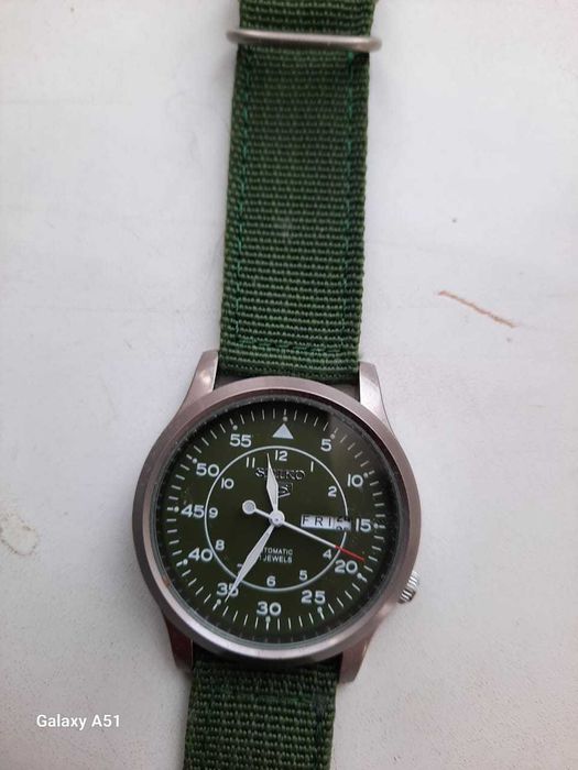 продам часы seiko 5