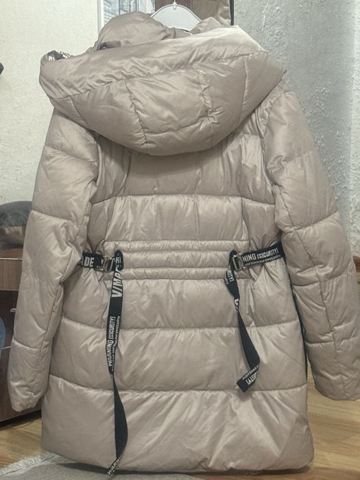 Зимняя куртка 42 размер