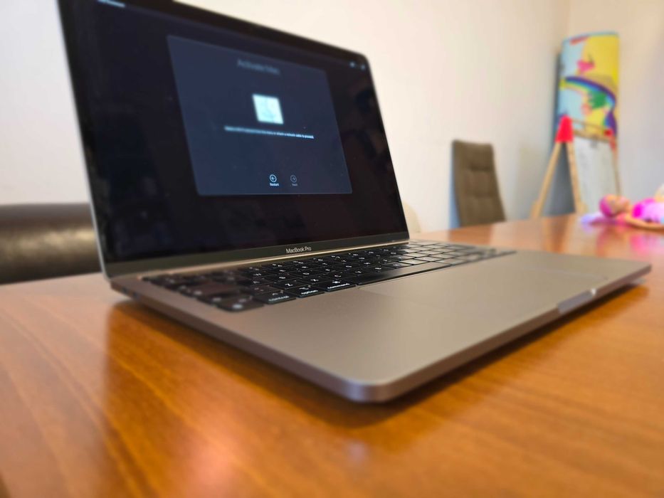Mac Book Pro 13 M2 256GB