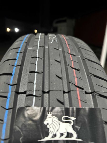 Нови Летни Гуми Arivo Premio Arzero 195/60R15 88H 1956015