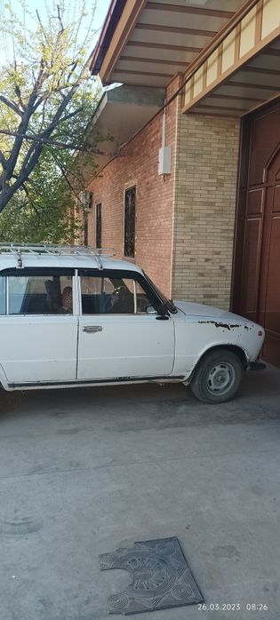 Продам ваз 21011