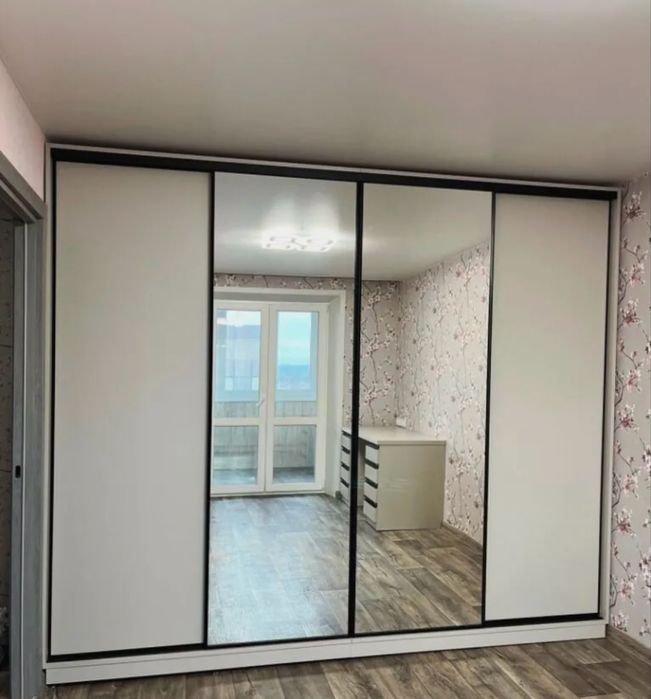 Шкаф  купе продам