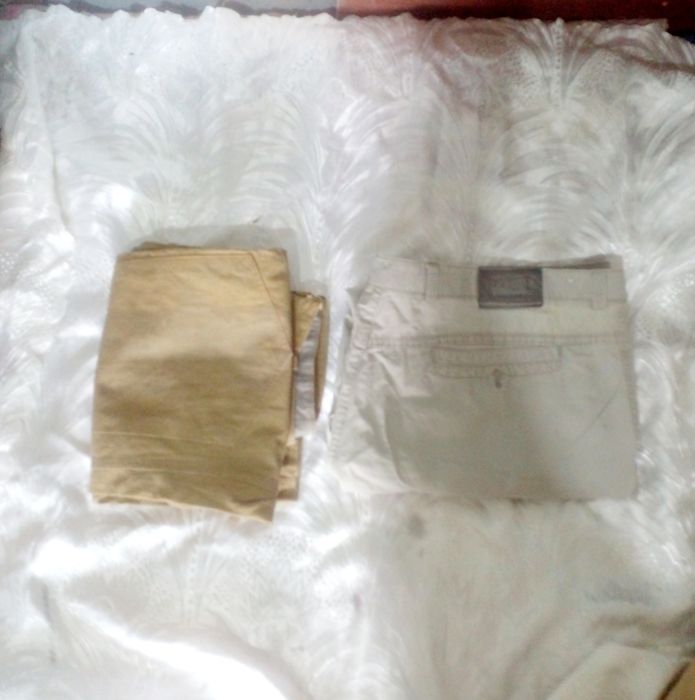 Продаю брюки б/у 5 штук.