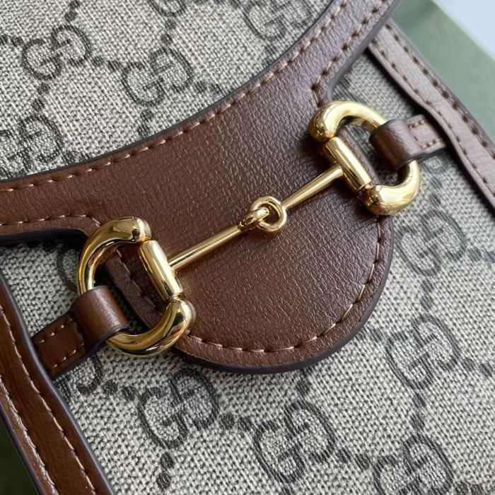 Продам мини-сумку через плечо Gucci