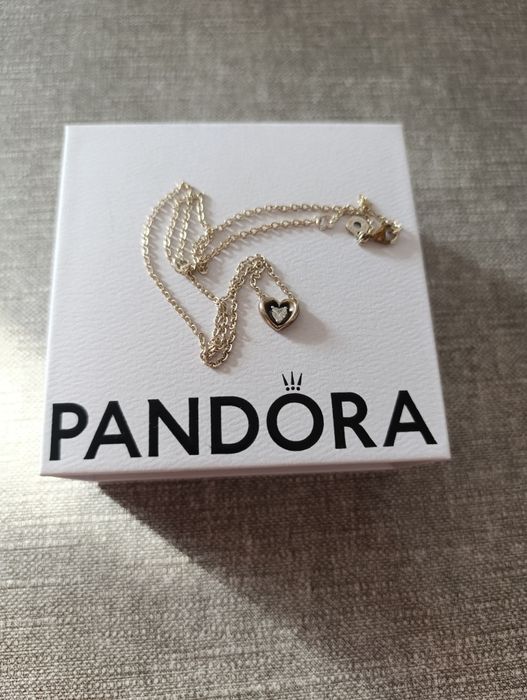 Дамско колие  PANDORA