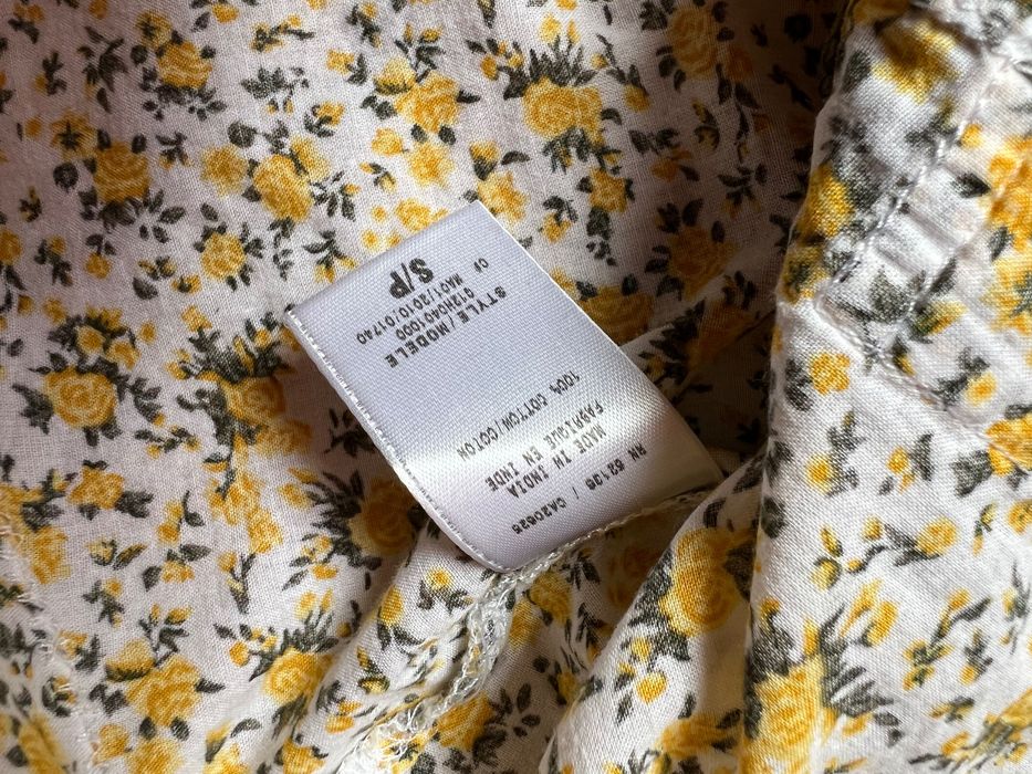 Риза на guess 100% памук-с размер,черна блуза гес -М рр