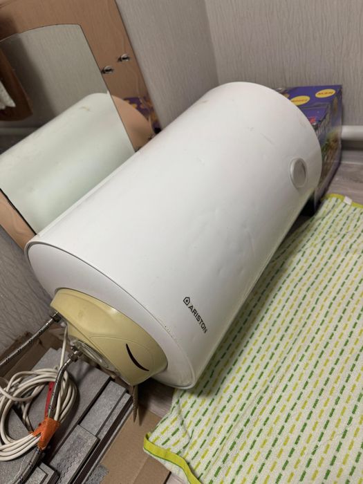 Продам водонагреватель