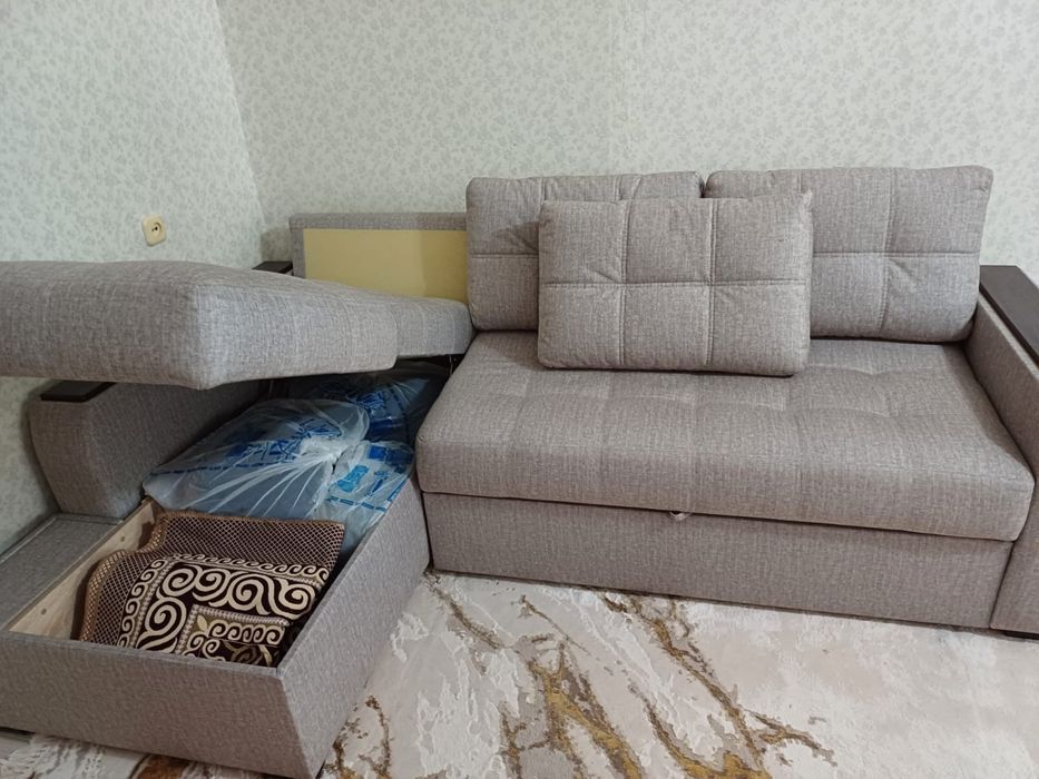 Диван сатылады