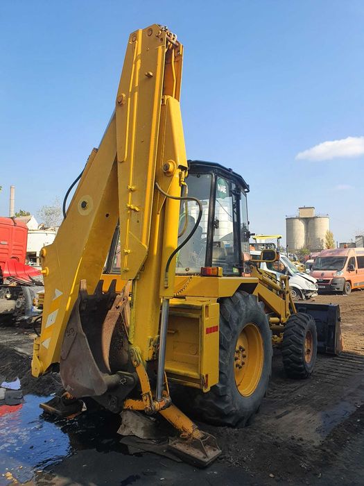 Buldoexcavator FAI 96 Komatsu 4x4