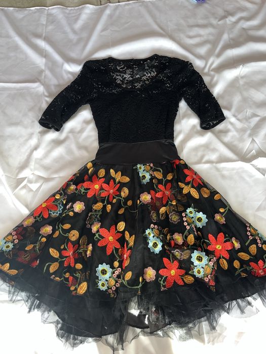 Дамски рокли