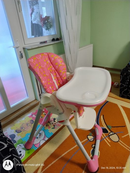 Scaun  masa pentru copii Chicco 100 Ron.
