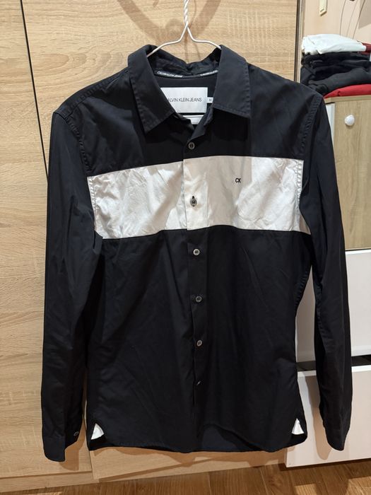 Риза Calvin Klein