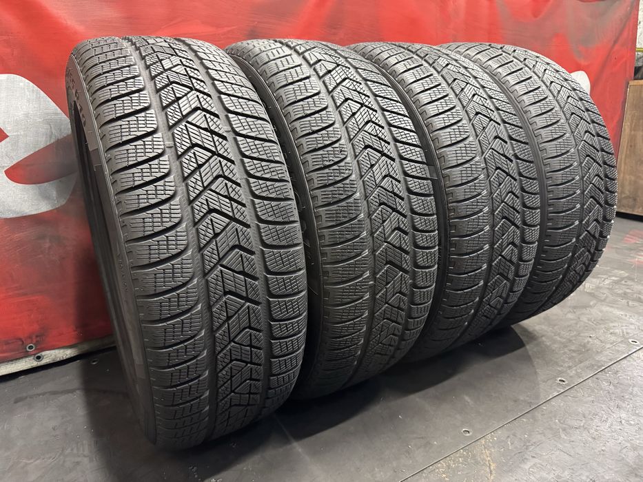 235 55 19, Зимни гуми, Pirelli ScorpionWinter, 4 броя
