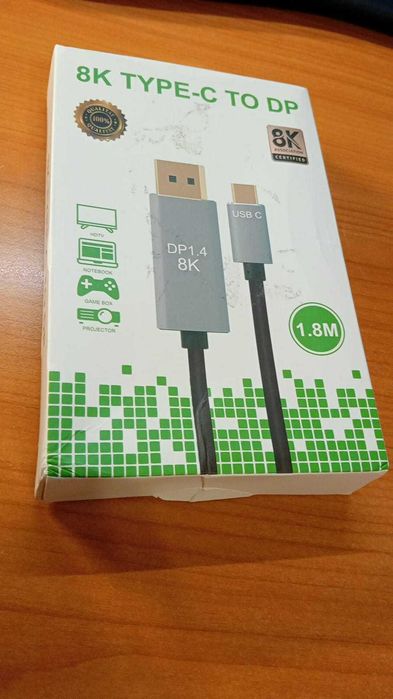 Cablu Data Port 1.4, la USB C, lungime 1.8 m (rezolutie 8K), Nou.