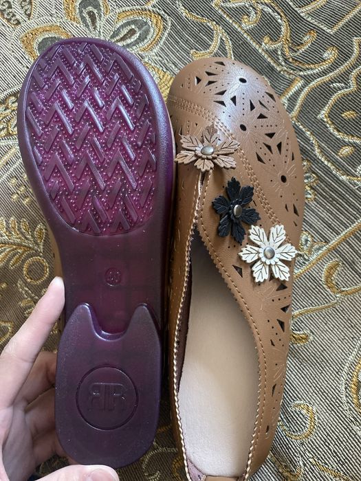 Летняя женская обувь