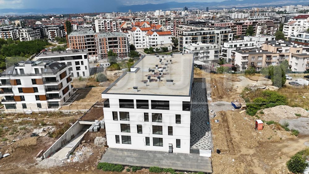 Двустаен апартамент в сграда с АКТ 15 в ж.к. Малинова долина