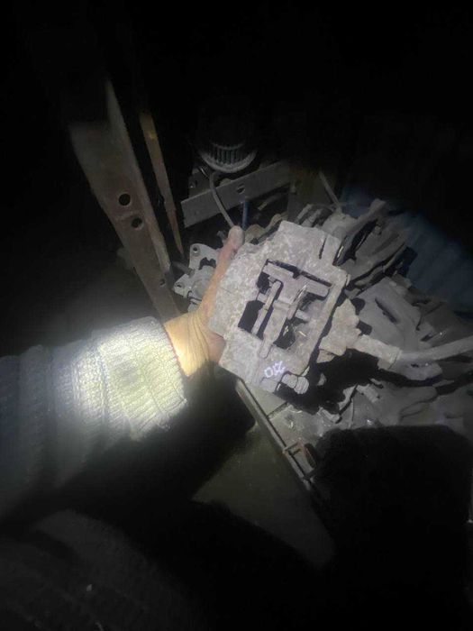 задние суппорта на мерседес 210