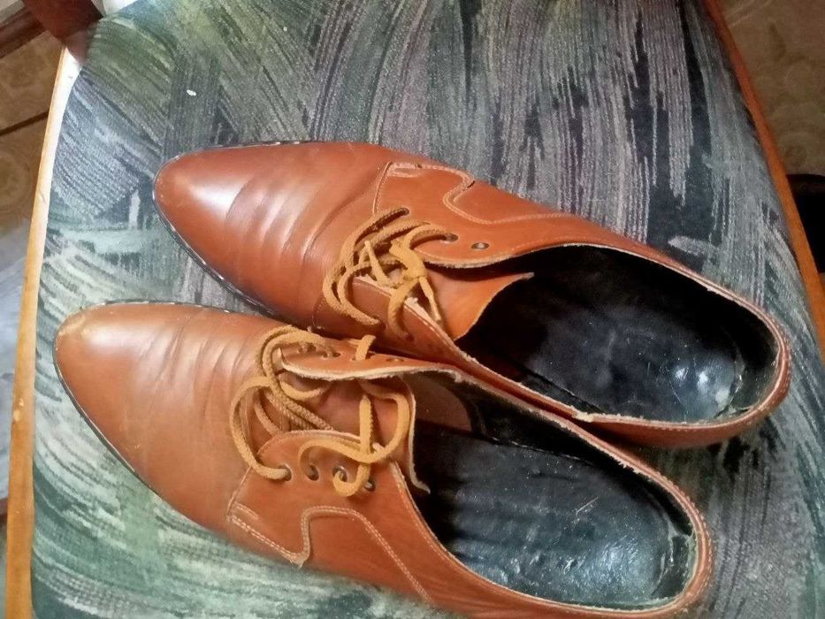 туфли мужские. кожанные. производство чехословакия.