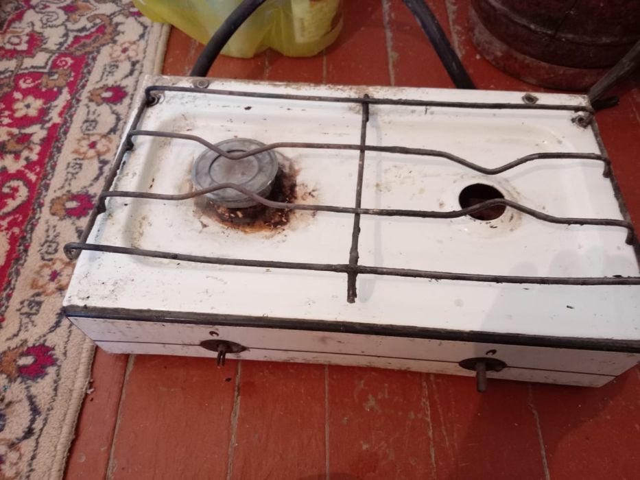 Продам газовую плиту СССР