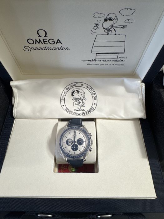 Omega Speedmaster Snoopy Silver Award