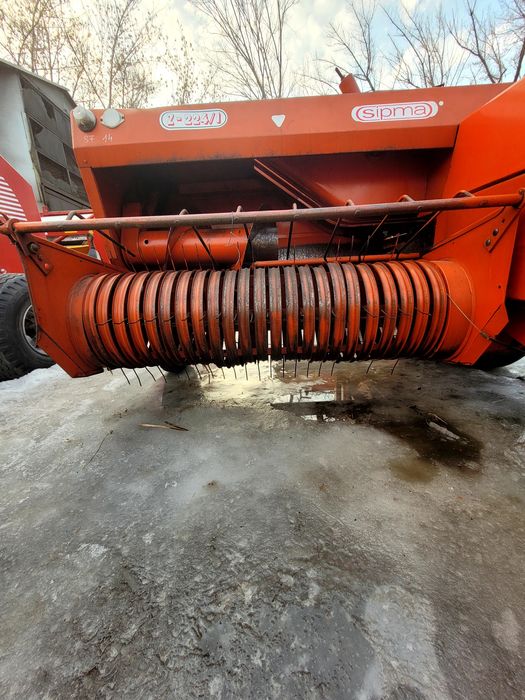 Пресс-подборщик Sipma 224/1