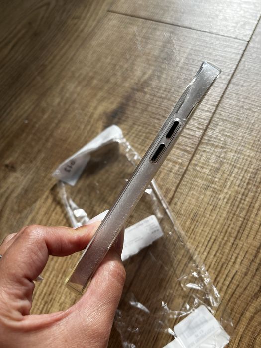 Husa transparenta pentru Iphone 13 Pro