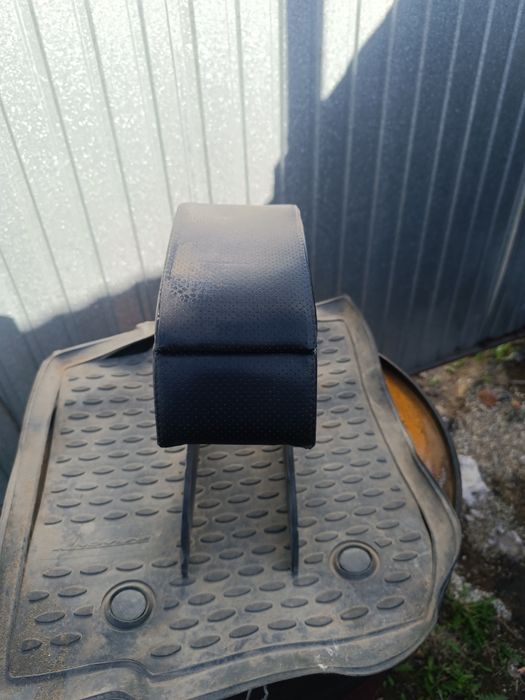 Подлокотник кейс на авто