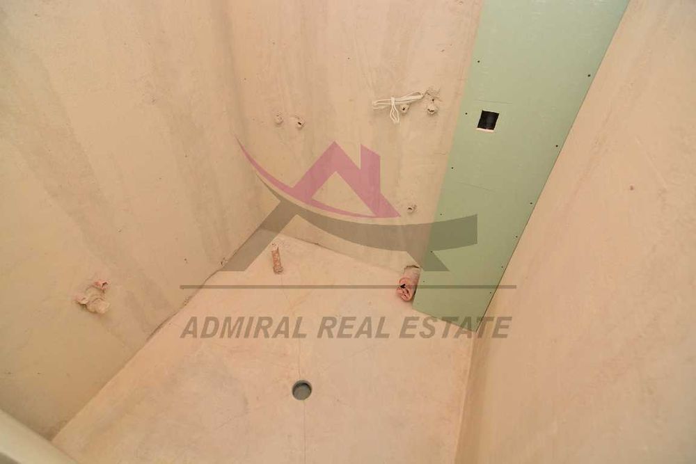 Продава се Двустаен апартамент в Варна, Бриз - 68 кв.м за 2052 €/кв.м - Снимка #1