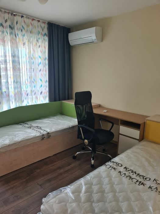 Дава се под наем Тристаен апартамент в Пловдив, Младежки Хълм - 105 кв.м за 612 € - Снимка #8