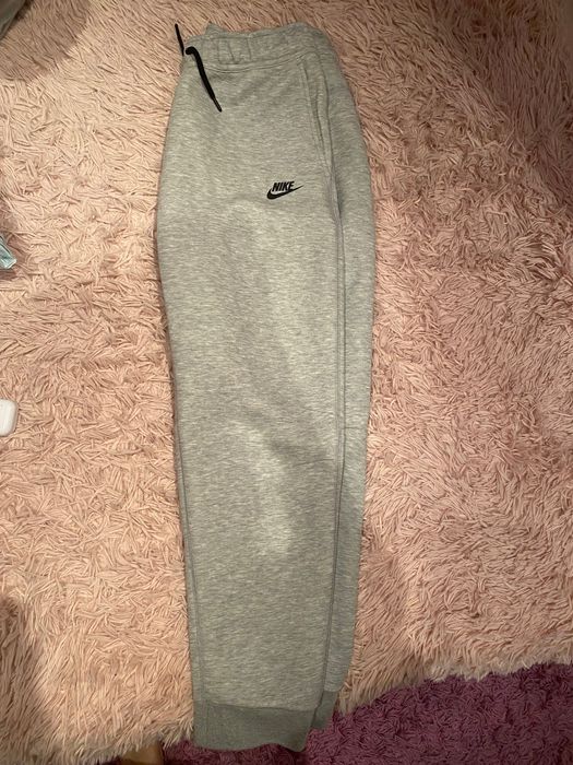 Nike tech fleece