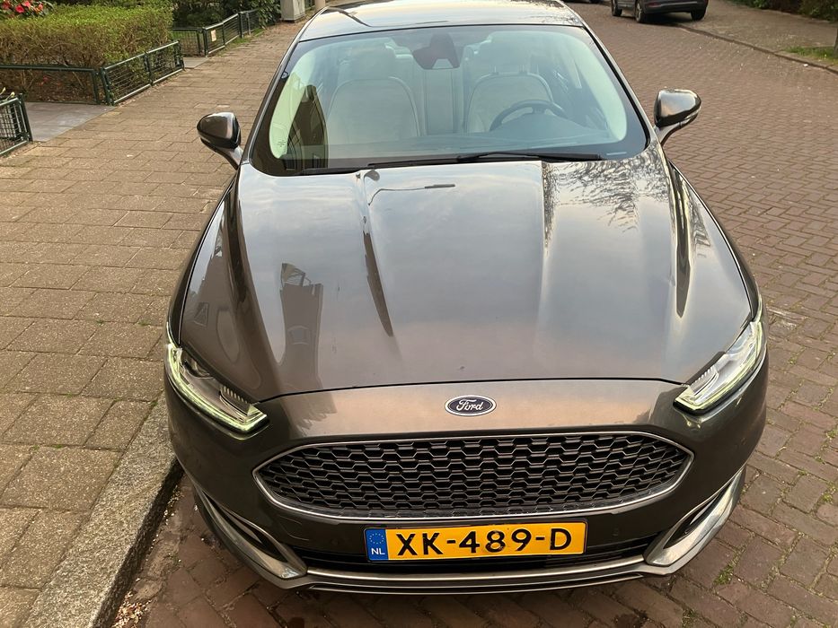 Продавам Ford Mondeo Vignale