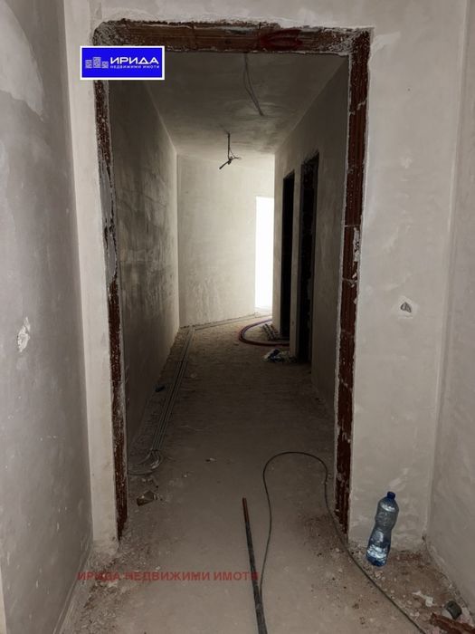 Просторен тристаен апартамент в Овча купел с АКТ 14!