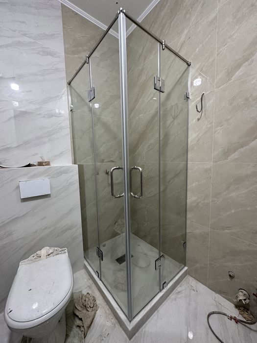 Стеклянный душевые кабинки и Перегородки