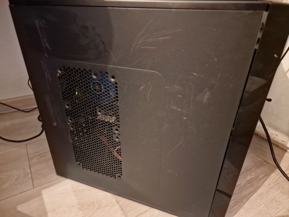 Компьютер с периферией.