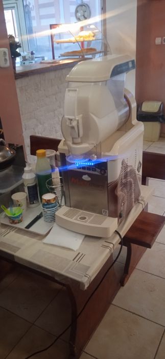 Машина за мек  сладолед