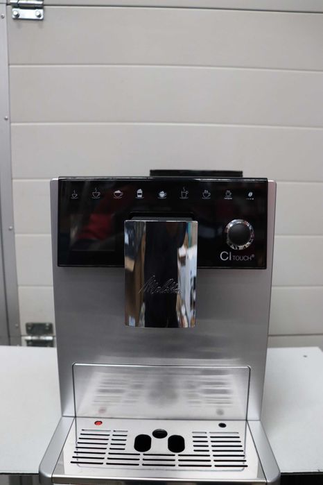 Кафеавтомат Melitta Caffeo CITouch 15 bar  LCD Touch, 10 специалитета, 5 нива на гранулиране, Контейнер за кафени зърна с 2 отделения, Silver