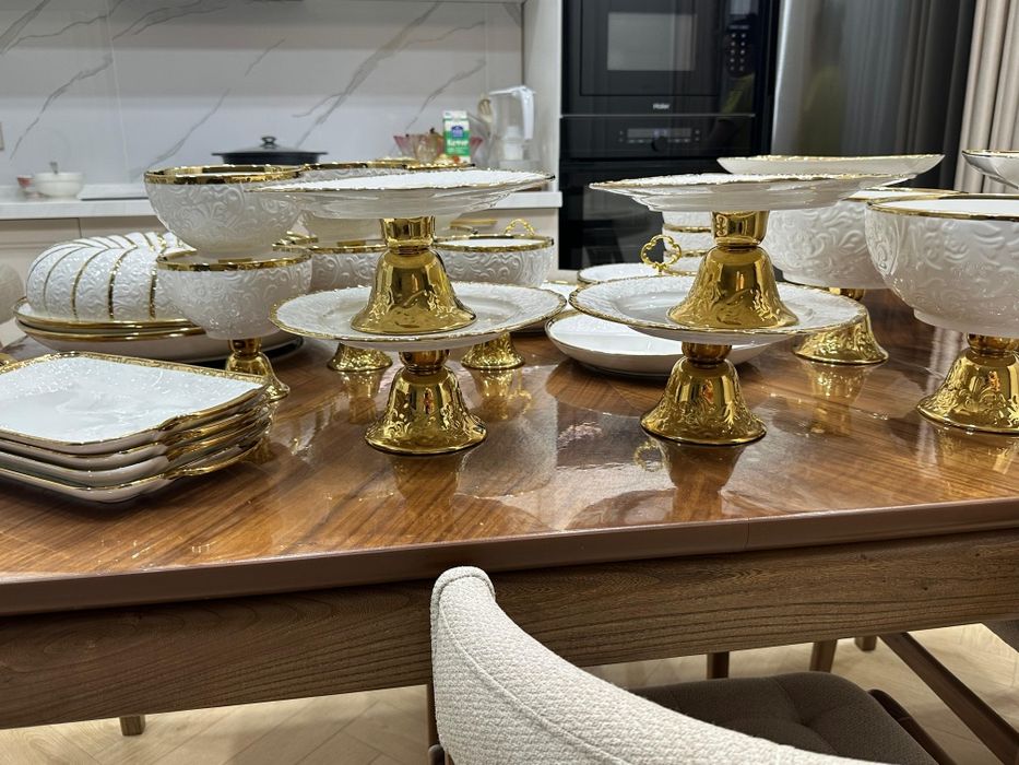 Набор столовый сервиз