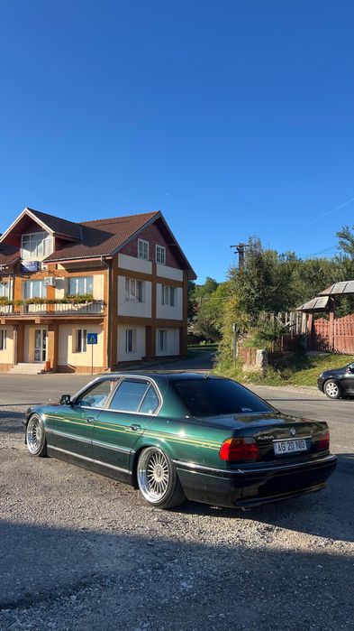 Vând BMW seria 7 e38