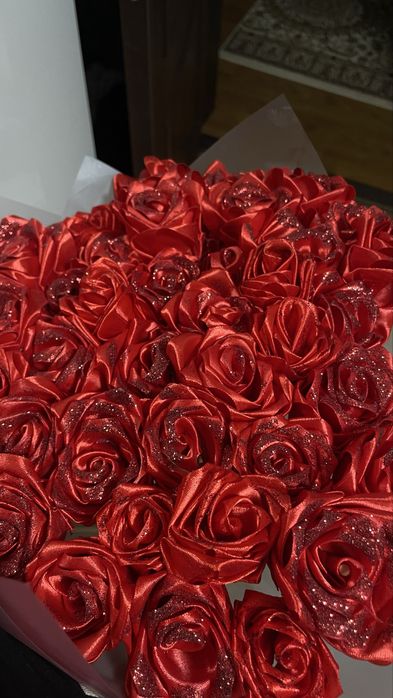 Бокс+лентычный розы трендывые.