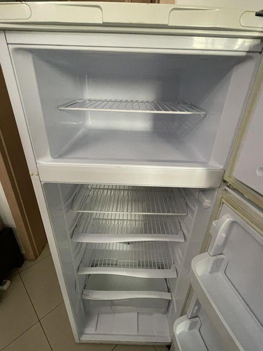 Хладилник Indesit