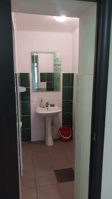 Продам квартиру и магазин