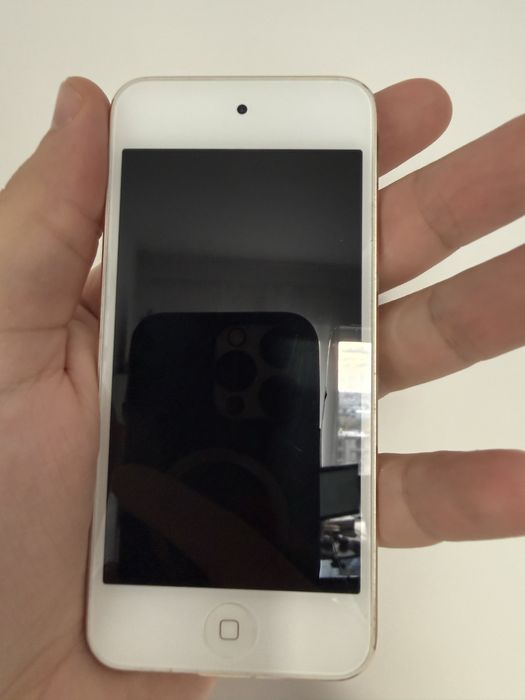 iPod touch 7 32 Gb gold